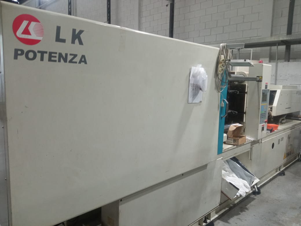 Injetora LK Potenza 250 tons